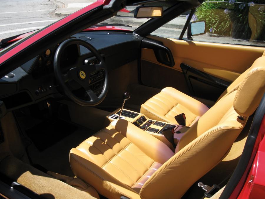  Ferrari 328 GTS 1989 года  (фото 2 из 16)